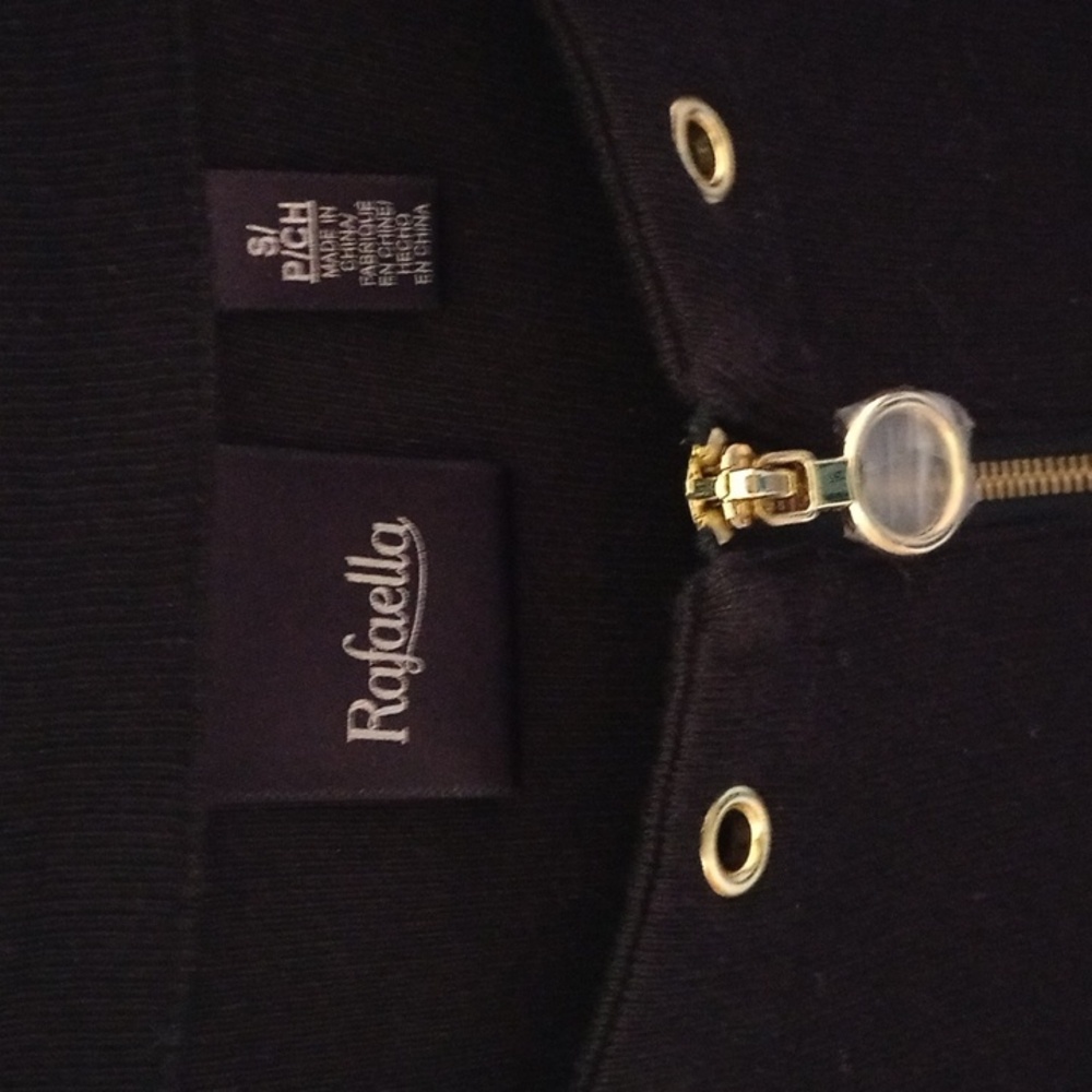 Rafaella Long Sleeve Women's Top - Picture 2 of 4